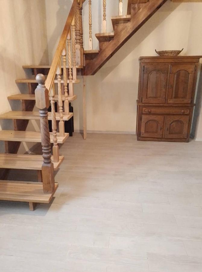 Guest House Khergiani Местия Екстериор снимка