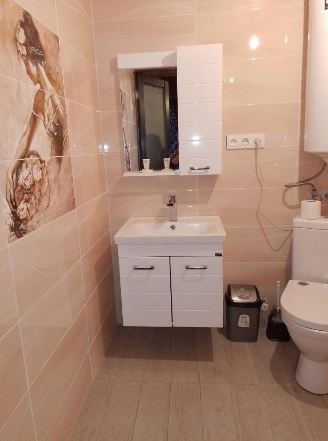 Guest House Khergiani Местия Екстериор снимка