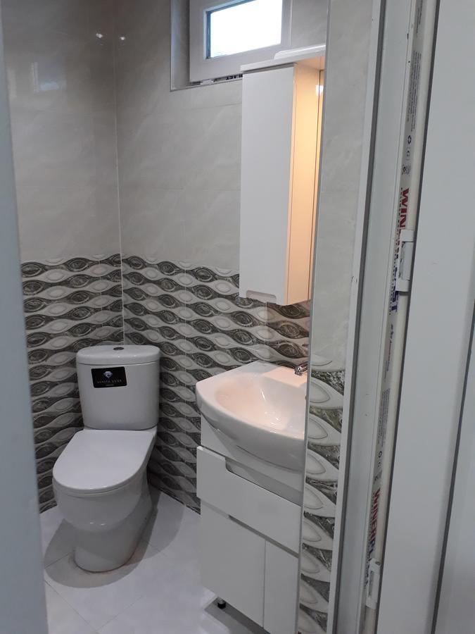 Guest House Khergiani Местия Екстериор снимка
