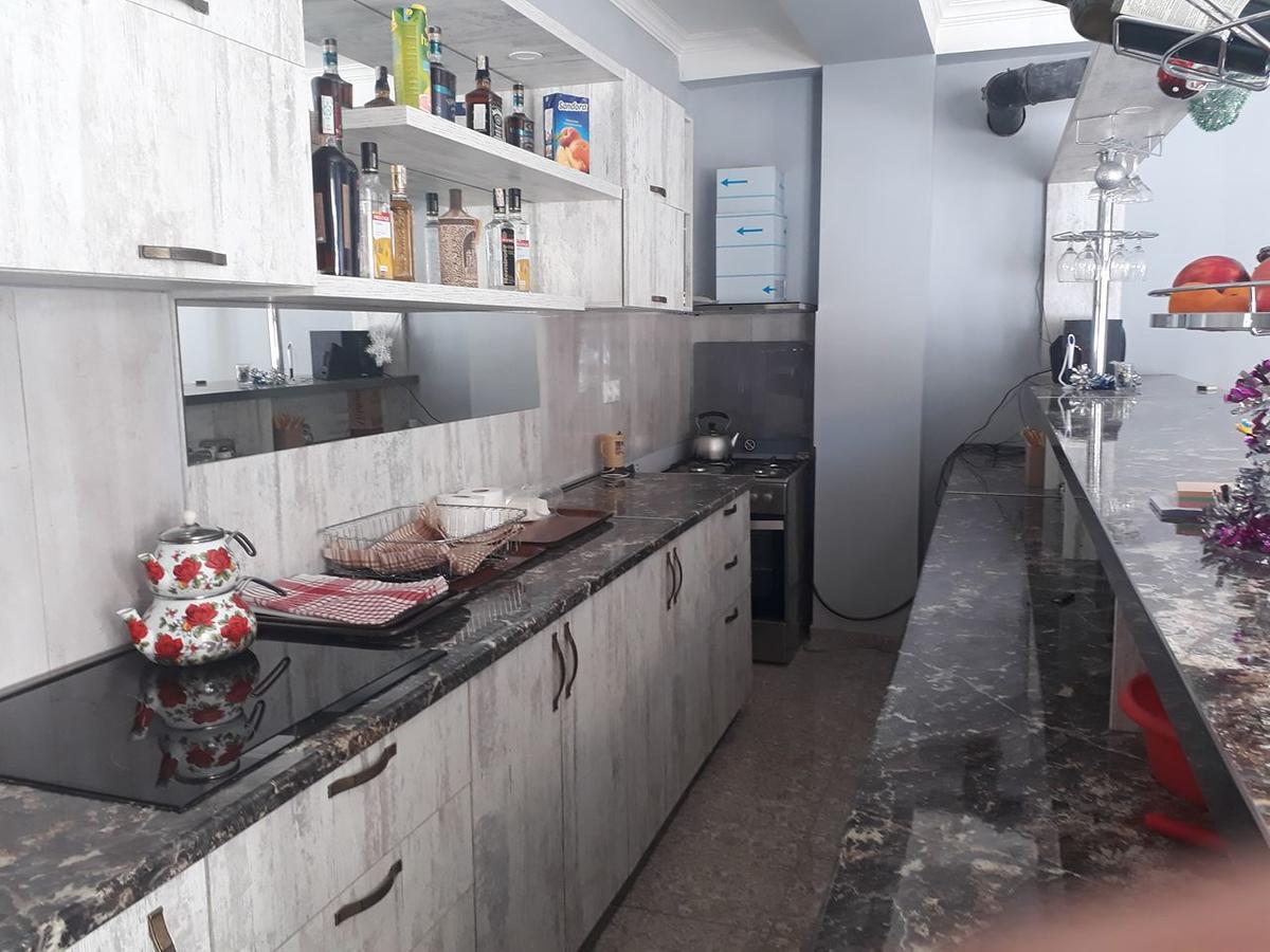Guest House Khergiani Местия Екстериор снимка